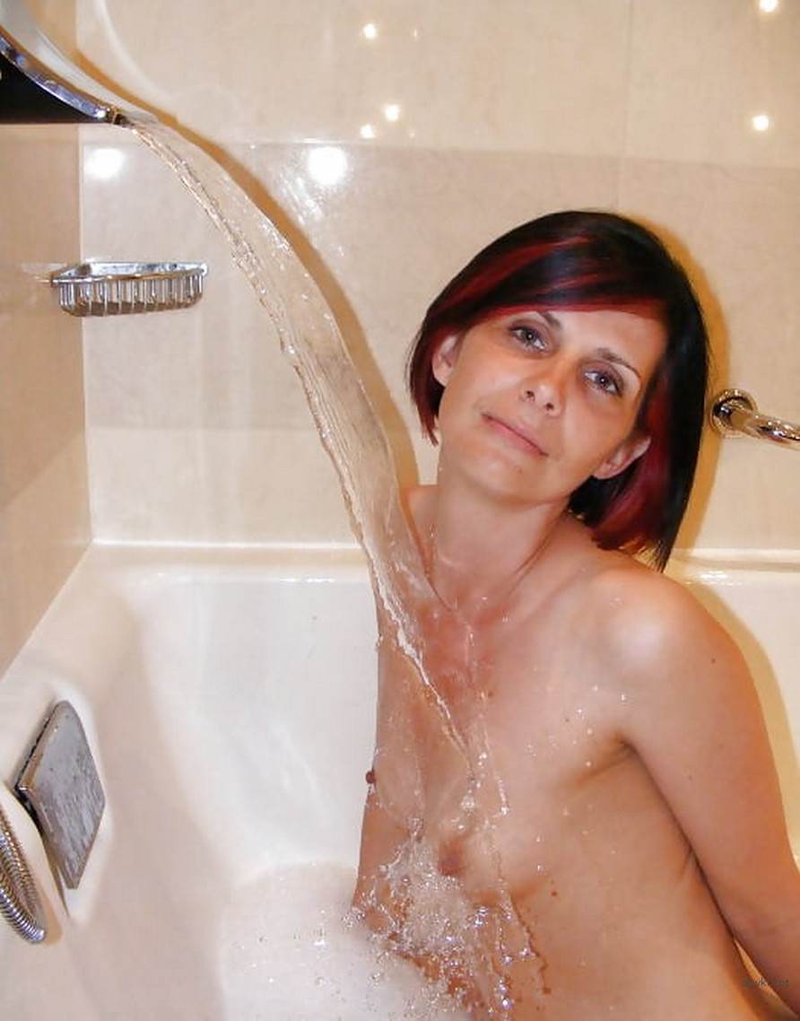 Raw Brunette Amateur Porn Pics - Uninhibited & Uncensored XXX Action!