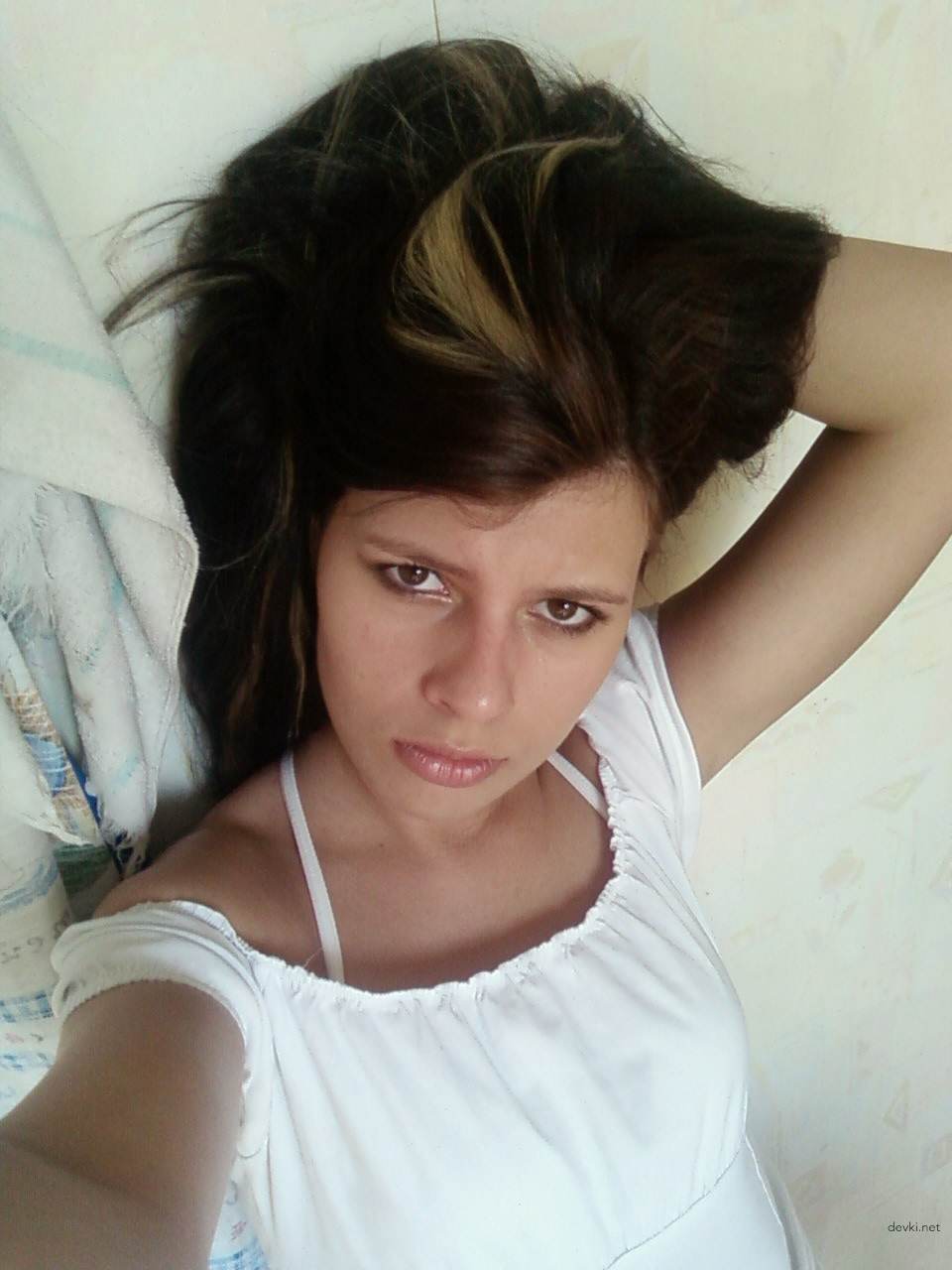 Hot Voronezh Amateur Girl: Uncensored and Provocative Photos for Adults
