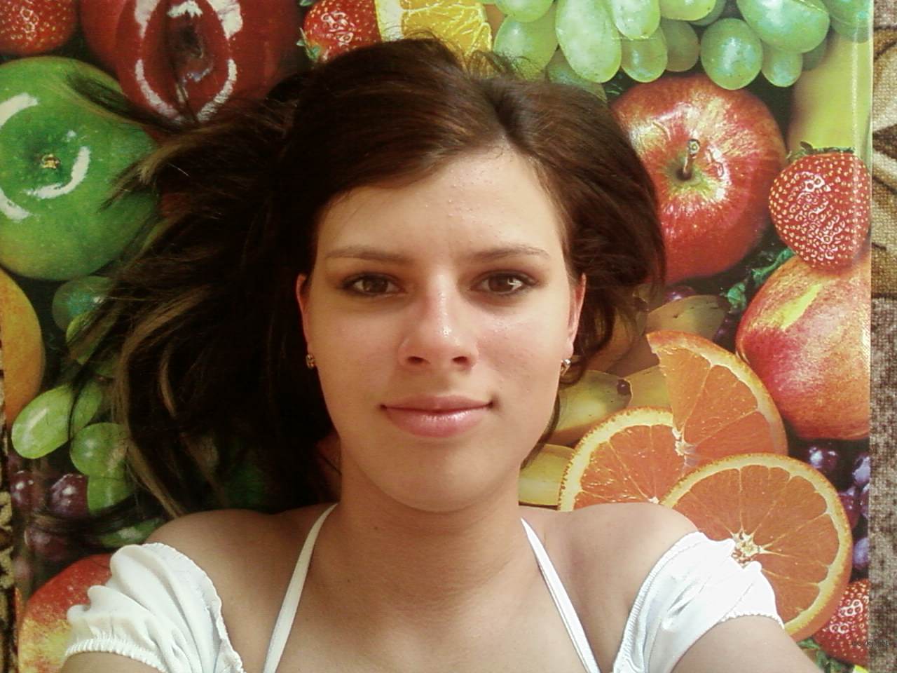 Hot Voronezh Amateur Girl: Uncensored and Provocative Photos for Adults