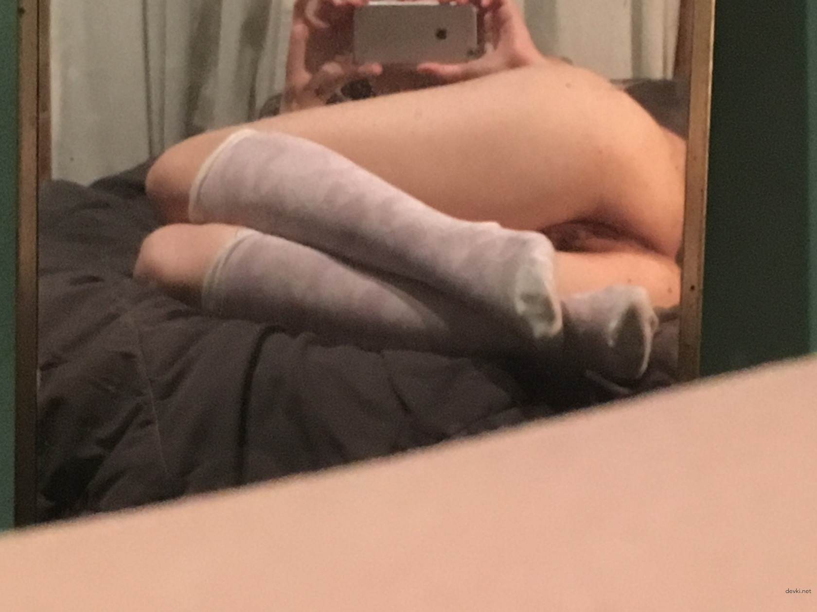 Seductive Busty Amateur Flaunting Perfect Tits in Racy Photos