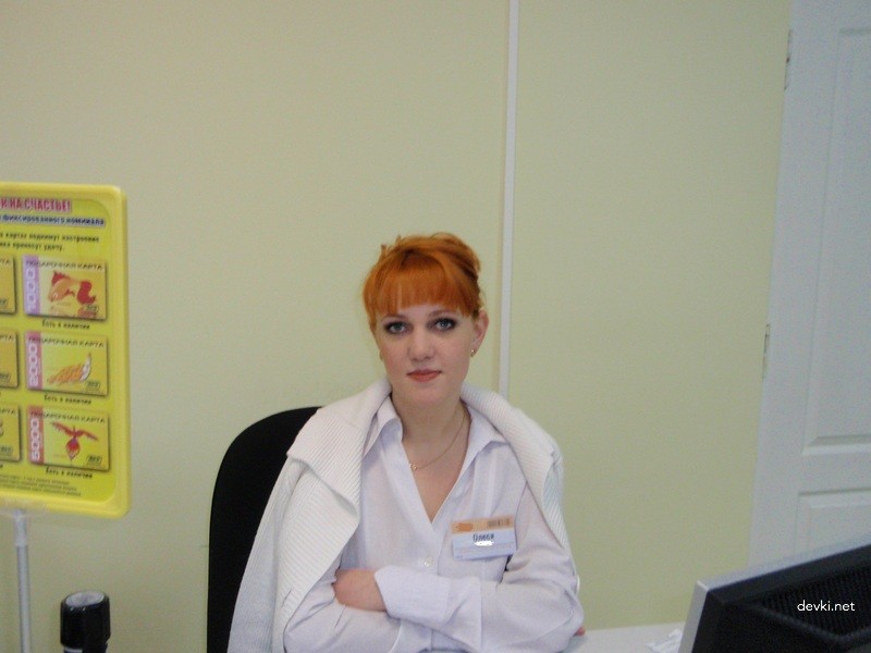 Amateur Redhead Slut Goes Wild at Home - X-Rated Homemade Pic