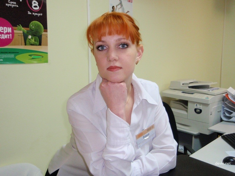 Amateur Redhead Slut Goes Wild at Home - X-Rated Homemade Pic