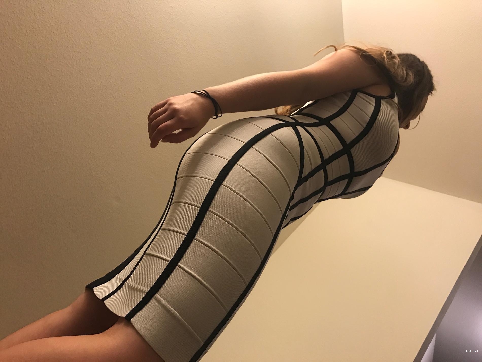 Sultry Amateur in Tight Dress: Explicit Private Woman Erotica