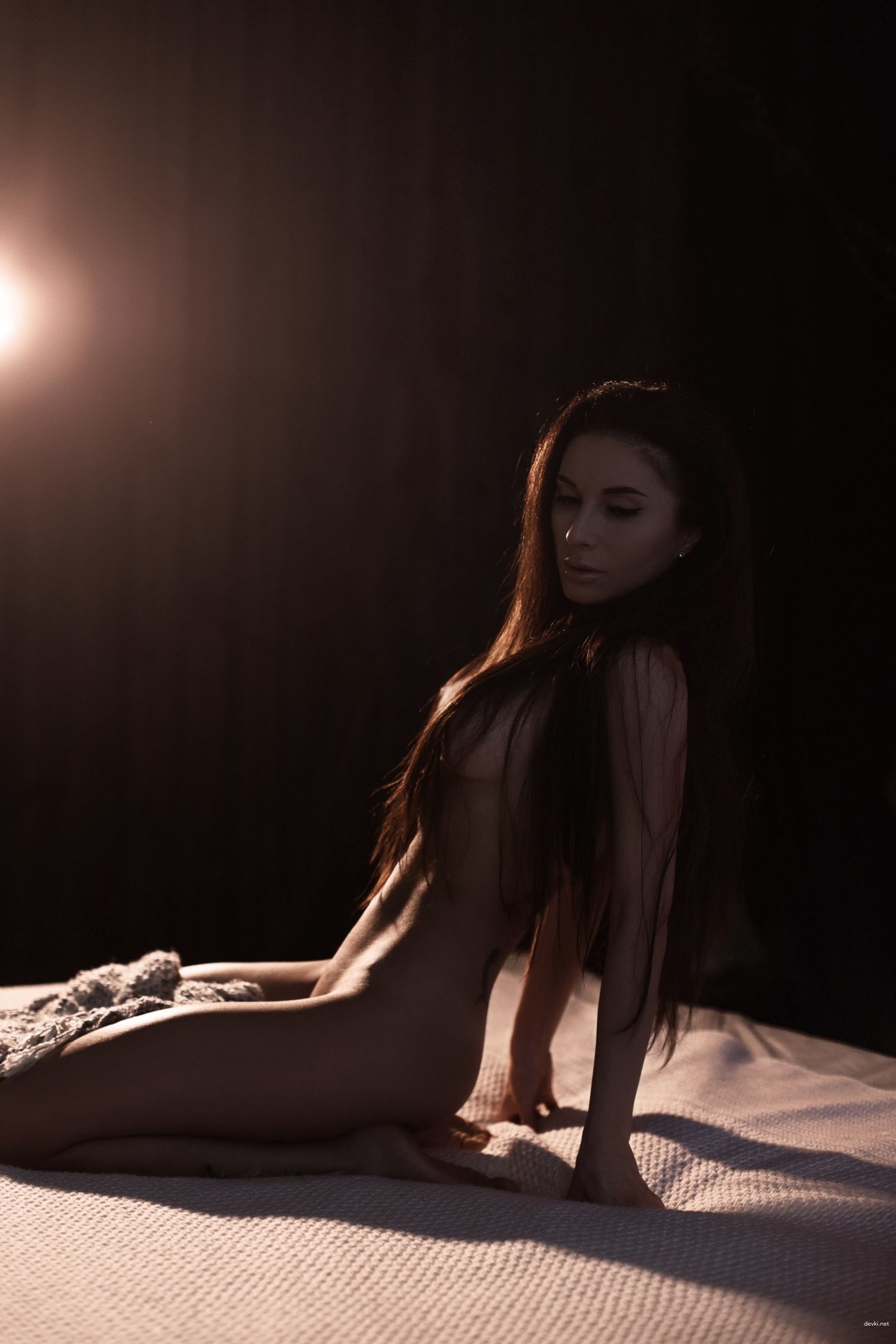 Sensual Amateur Model Poses in Steamy Erotic Photoshoot - Hot & Sexy Content for Adults