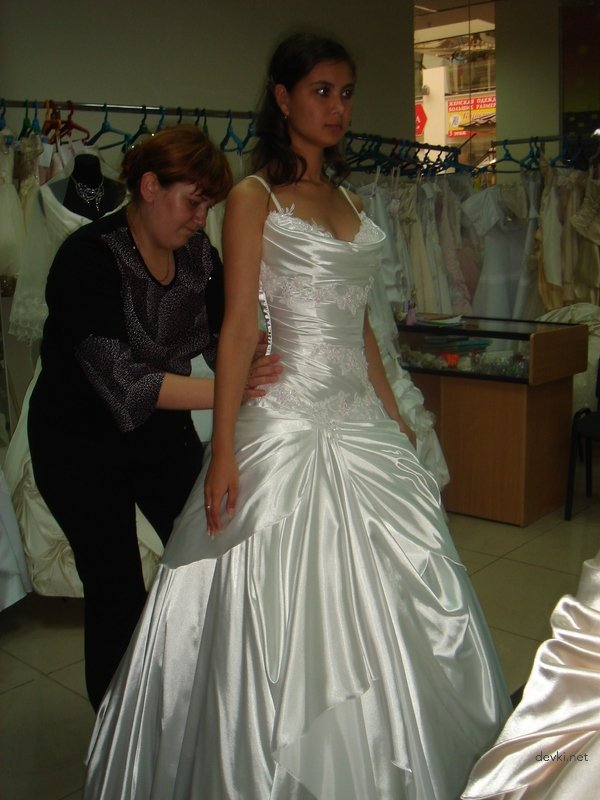 XXX Amateur Wife Erotic Pics: Intimate Young Beauty Exposed
