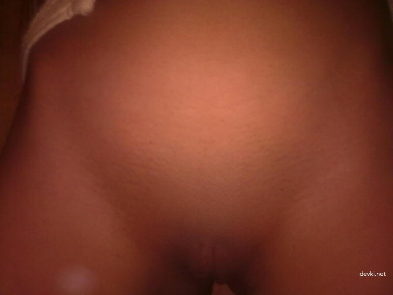 XXX Amateur Wife Erotic Pics: Intimate Young Beauty Exposed