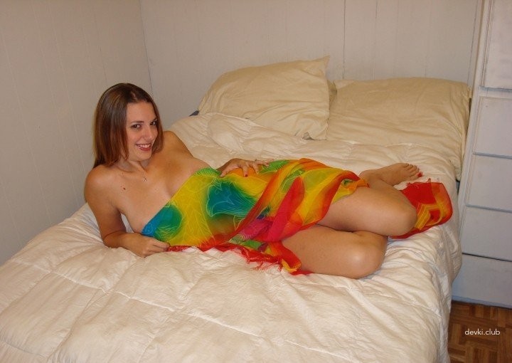 Hot Amateur Babe in Provocative Lingerie - Explicit Amateur Porn Pic
