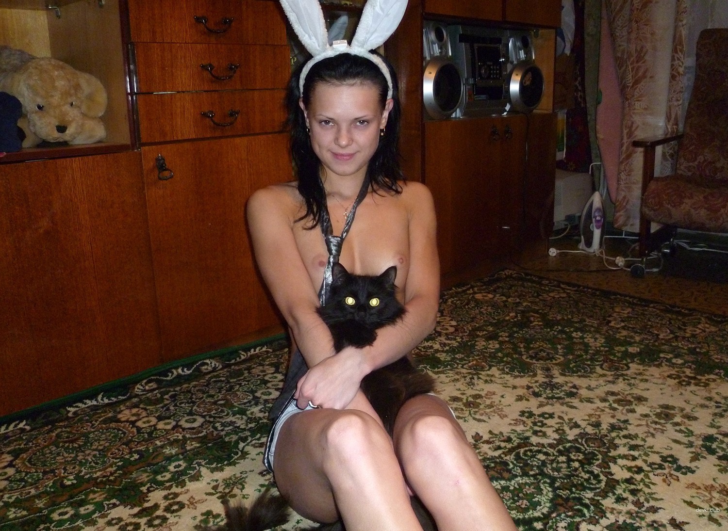 Explicit Amateur Photo: Young Girl with Elegant Breasts - Hot and Uncensored