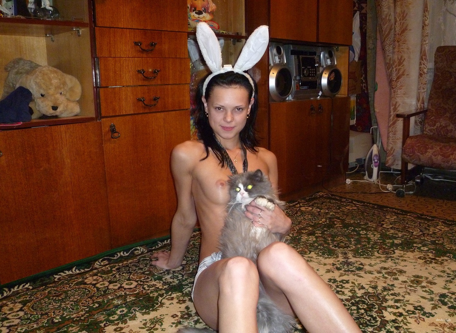 Explicit Amateur Photo: Young Girl with Elegant Breasts - Hot and Uncensored
