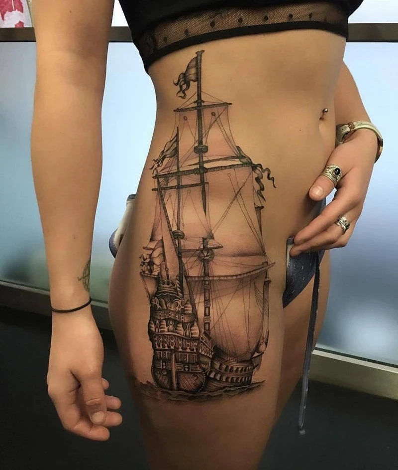 Sexy Tattooed Vixens: Explicit Curves and Inked Bodies